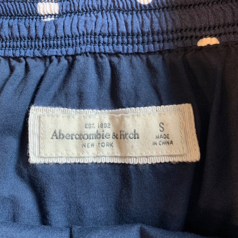 Abercrombie & Fitch polka dot ruffled mini skirt - Picture 5 of 6